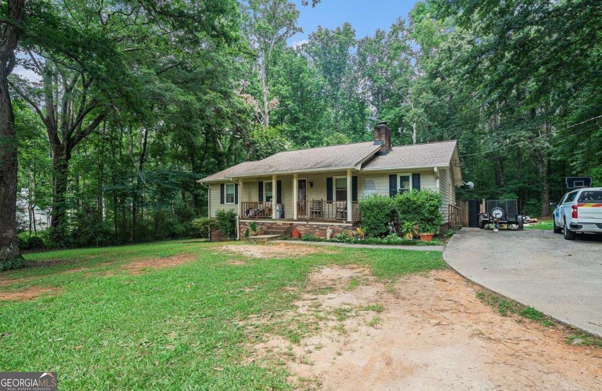 4060 Grove Trail Loganville - 2