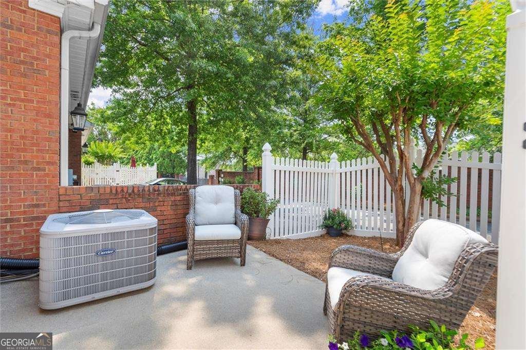 8730 Parker Place Roswell - 17