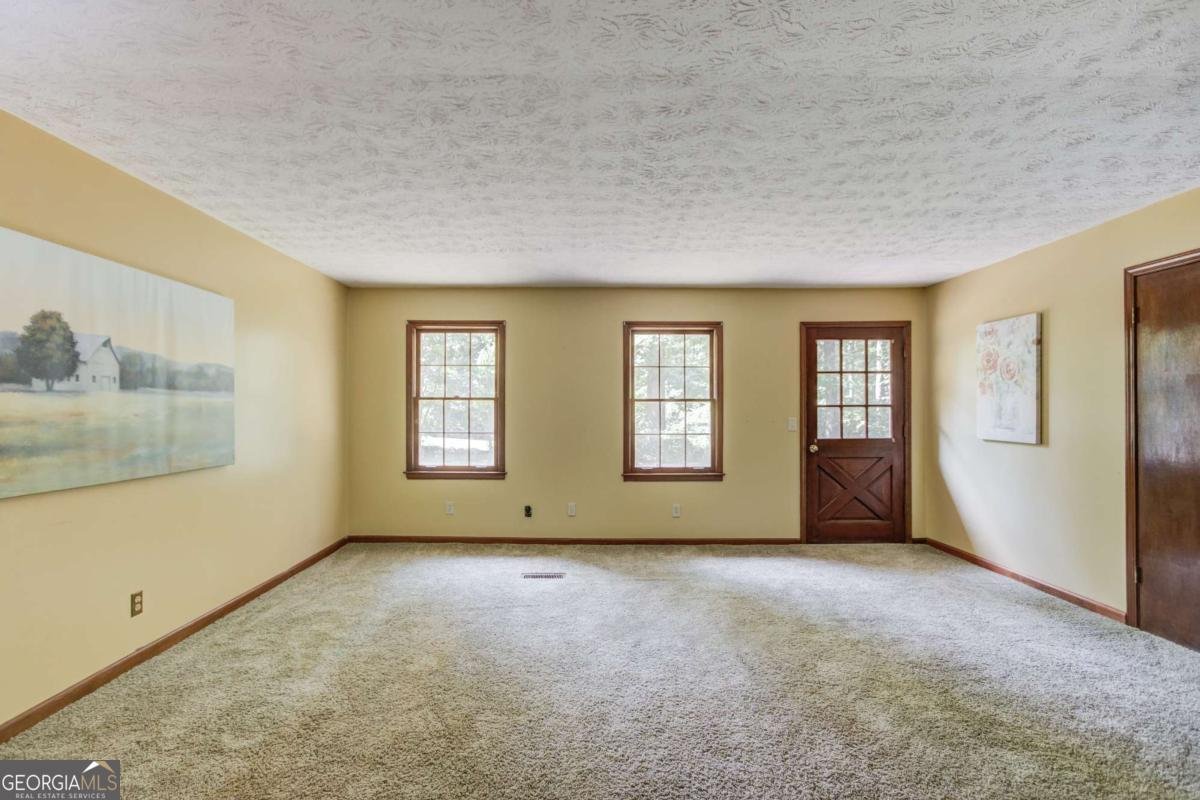 6050 Sandy Creek Road Loganville - 13