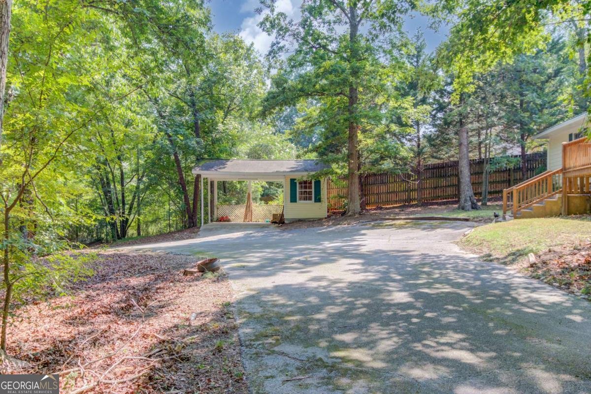 6050 Sandy Creek Road Loganville - 45