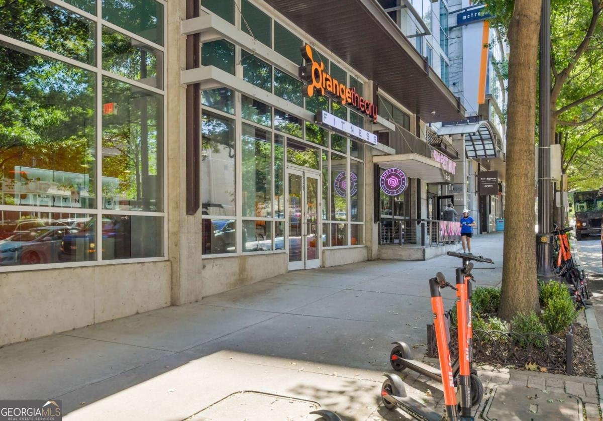 820 Piedmont Avenue Atlanta - 27