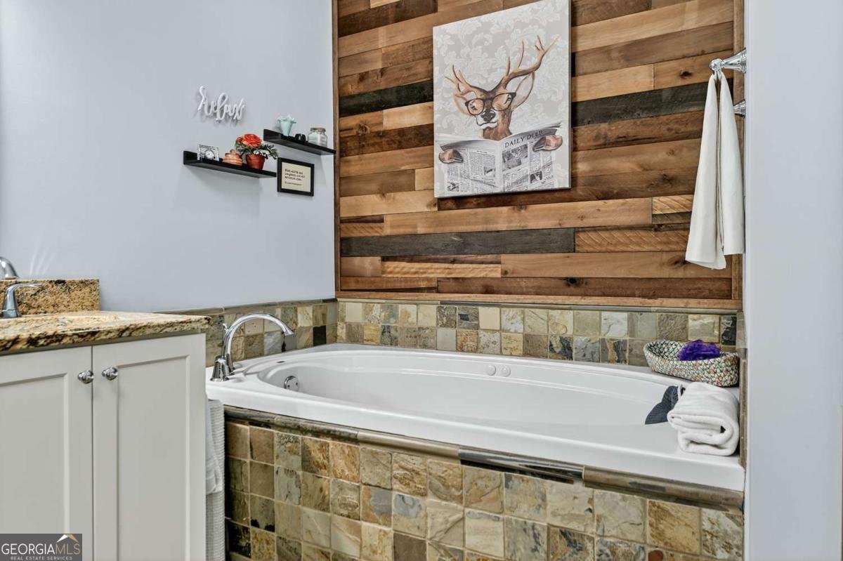 588 Blackberry Drive Mineral Bluff - 12