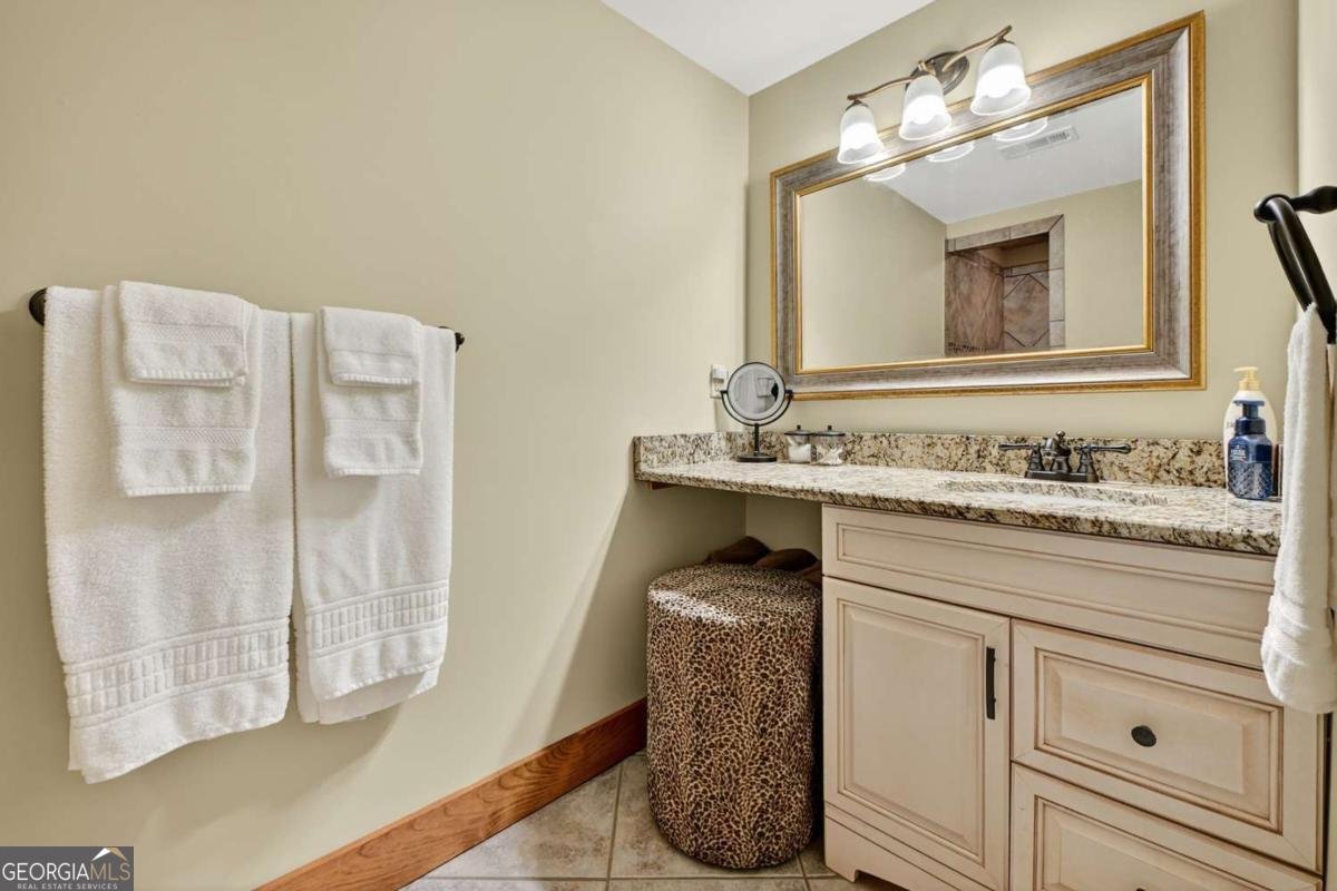 588 Blackberry Drive Mineral Bluff - 24