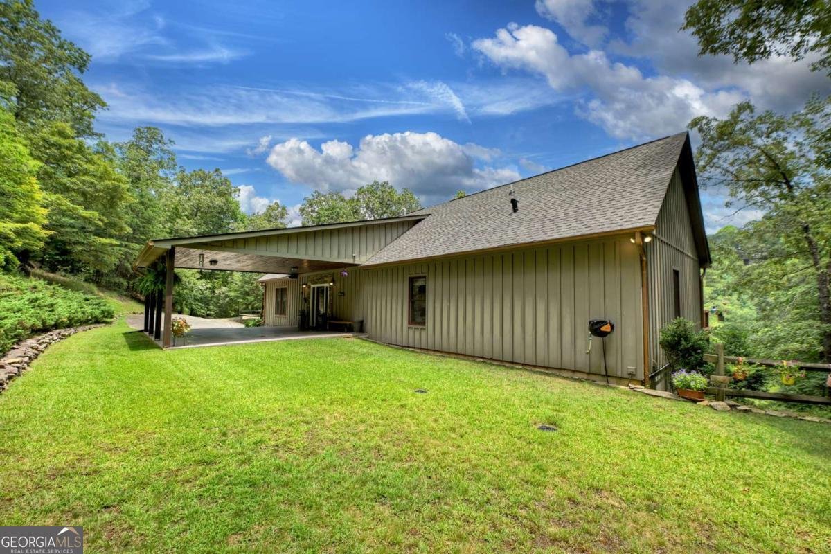 588 Blackberry Drive Mineral Bluff - 32