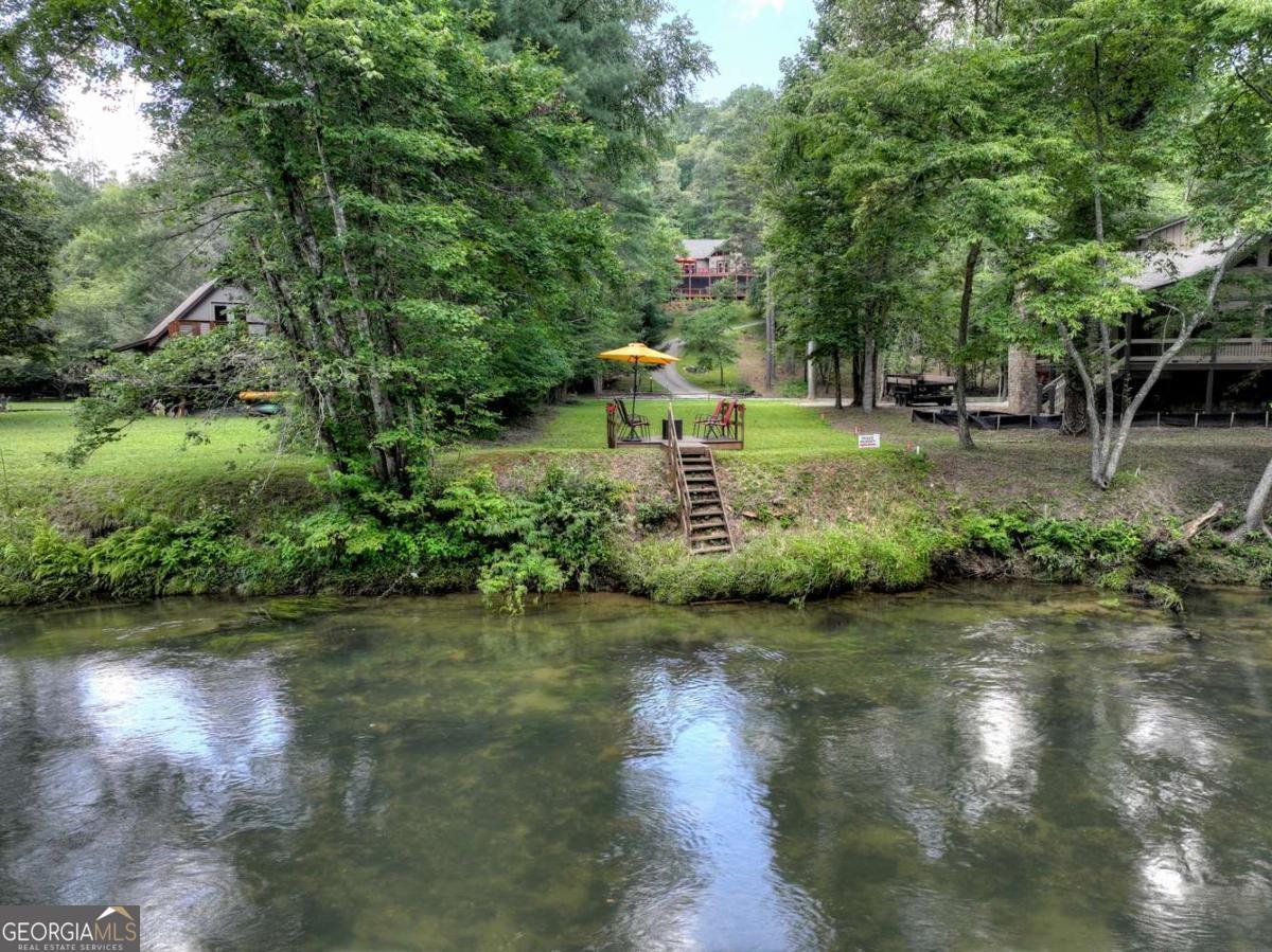 588 Blackberry Drive Mineral Bluff - 39