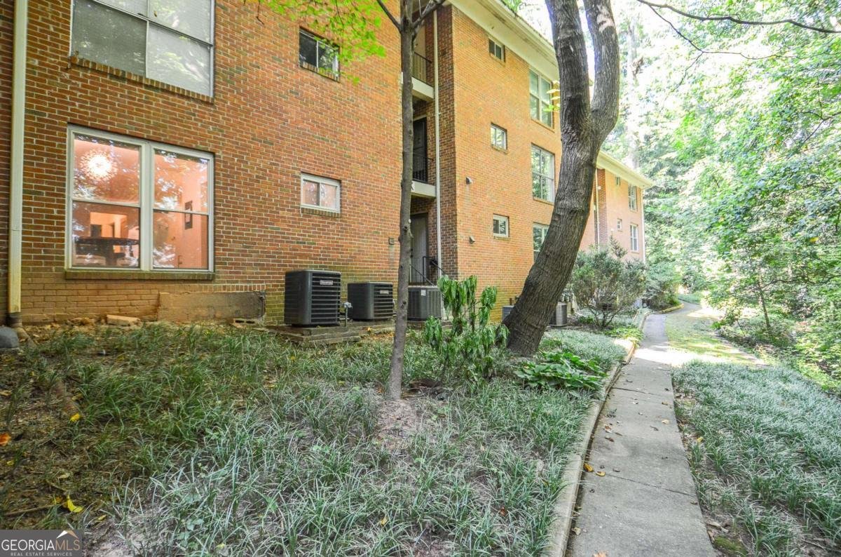 1111 Clairemont Avenue Decatur - 27