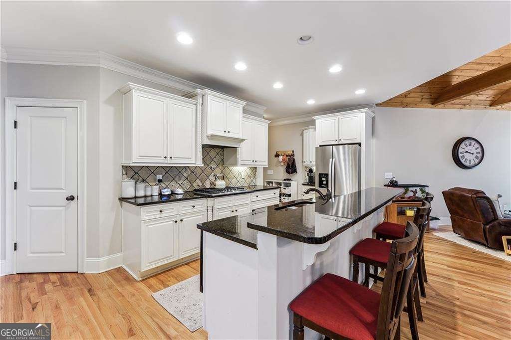 810 Ravenstone Way Canton - 9