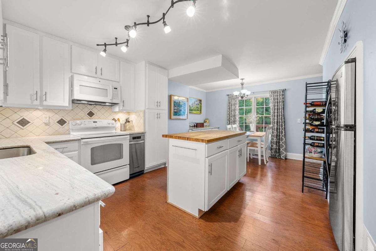1938 Kelvin Drive Lawrenceville - 23