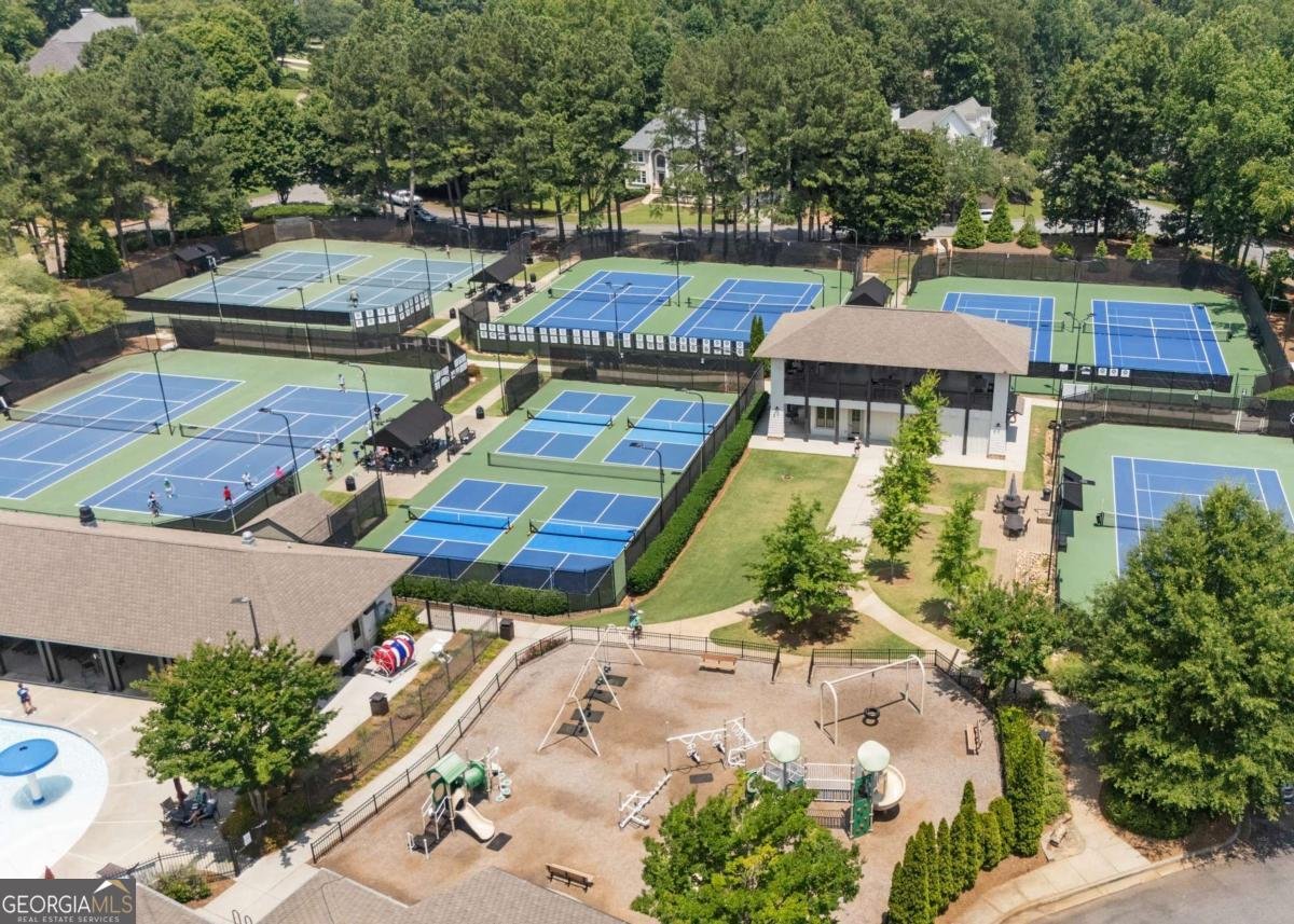455 Majestic Cove Milton - 12