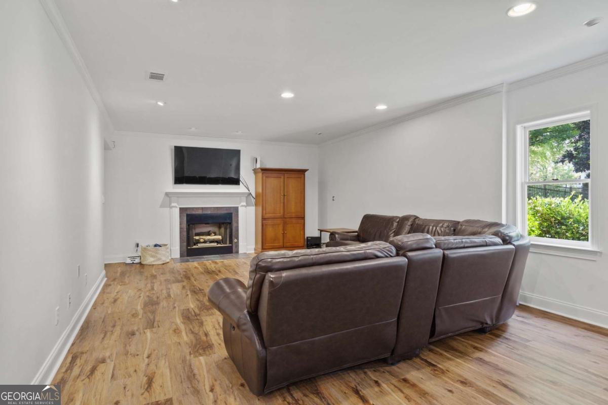 455 Majestic Cove Milton - 43