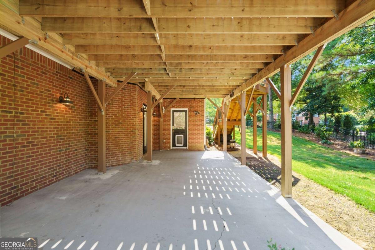 455 Majestic Cove Milton - 6