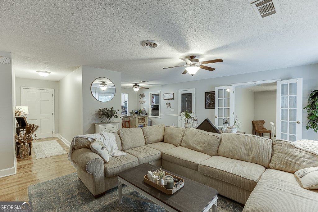 5887 Meadow View Lane Flowery Branch - 15