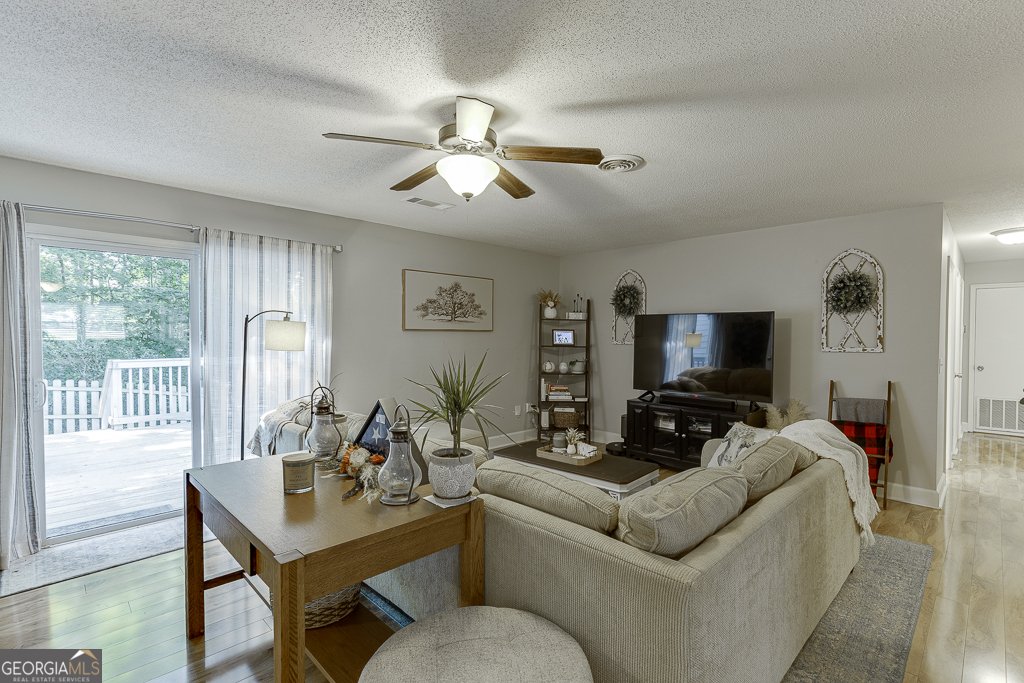 5887 Meadow View Lane Flowery Branch - 17