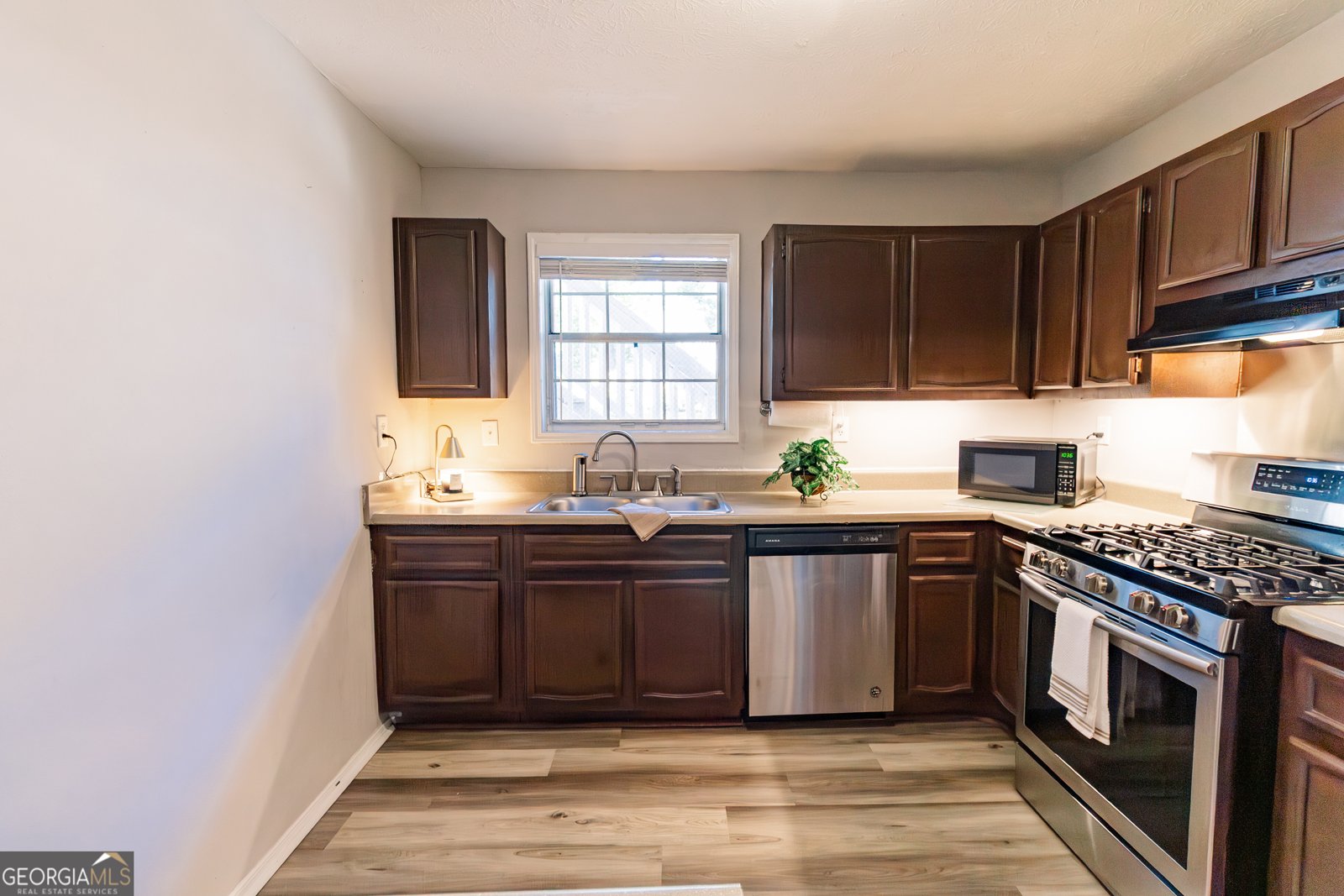 1208 AUGUSTA Drive Marietta - 15