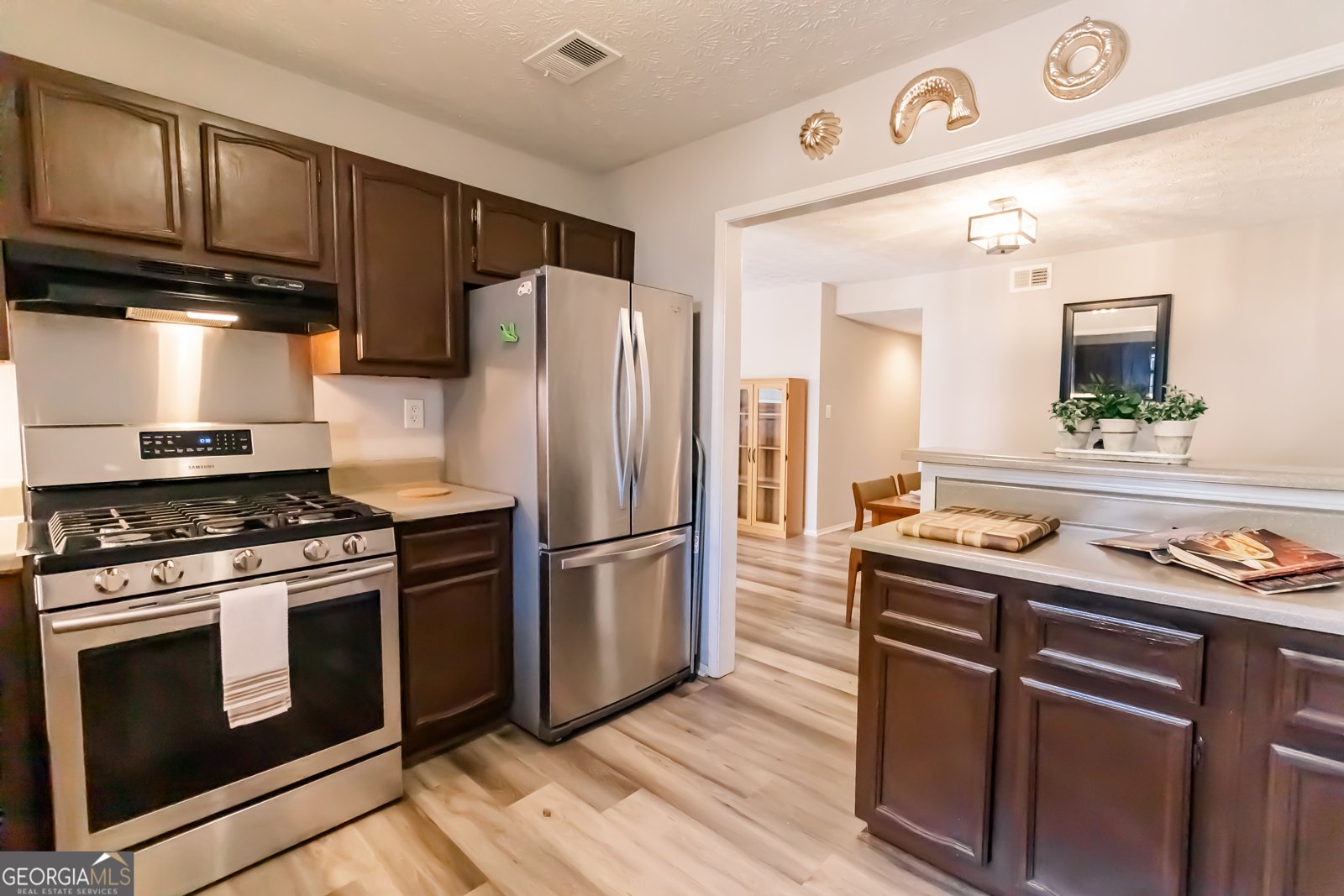 1208 AUGUSTA Drive Marietta - 18