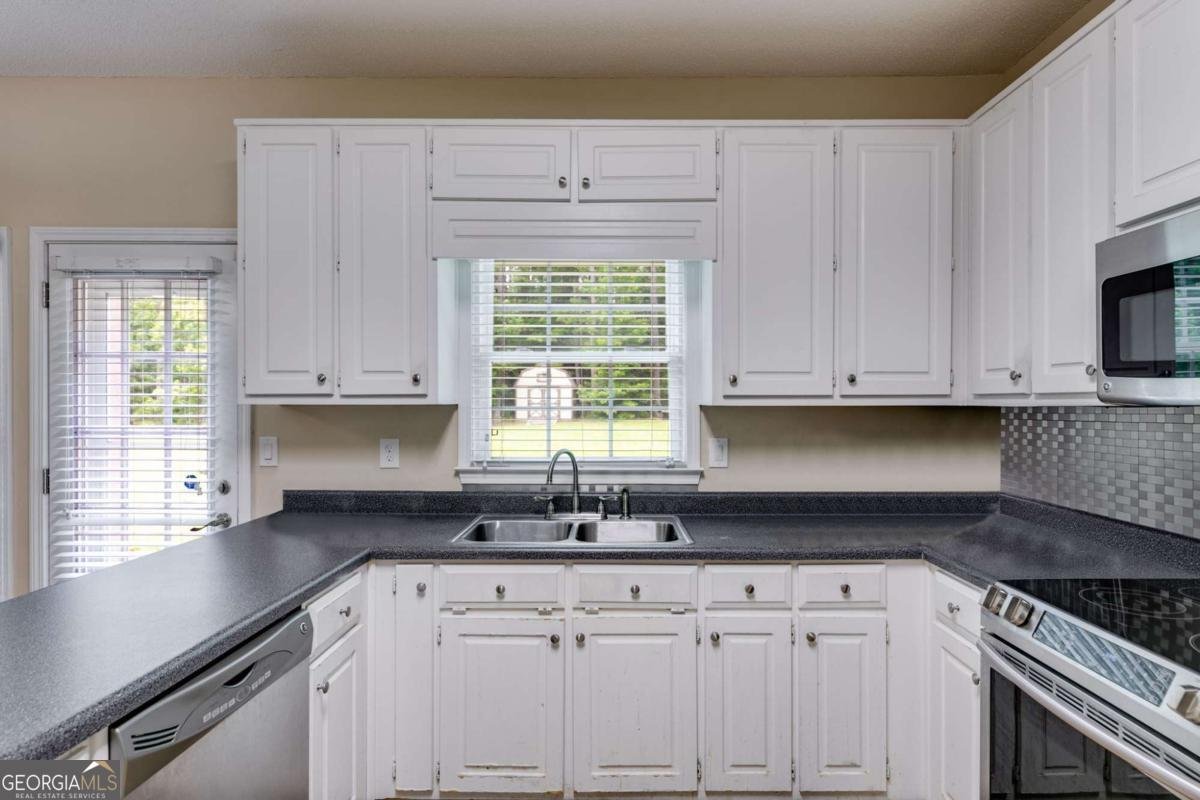 215 Watershed Way Fayetteville - 17