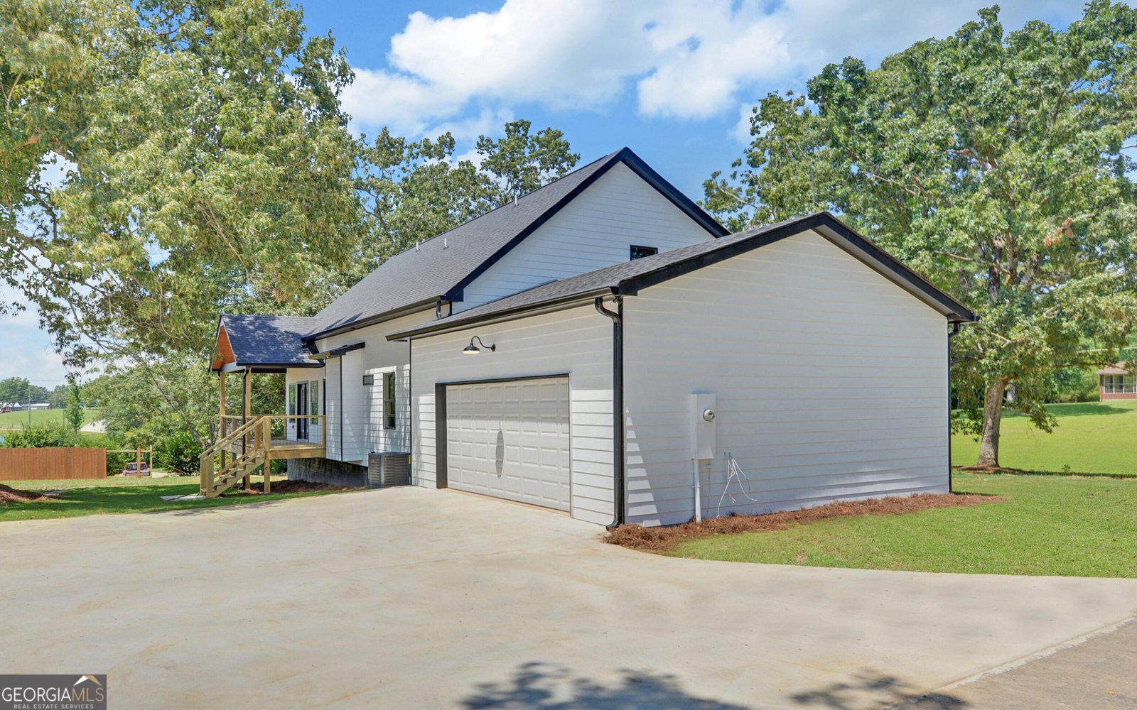 2690 Nub Garland Road Toccoa - 43