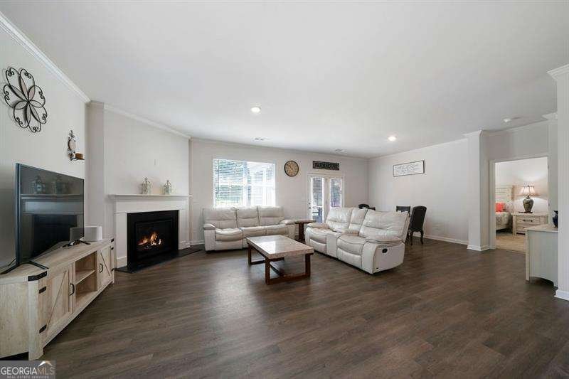 255 Hummingbird Trail Dallas - 11