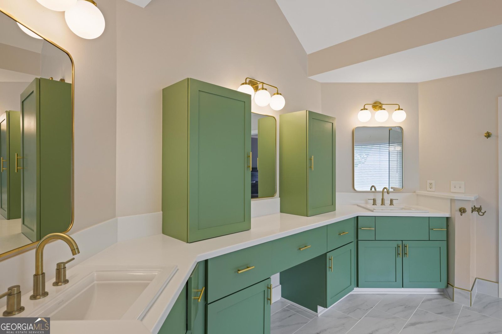 1061 Queensgate Drive Smyrna - 1