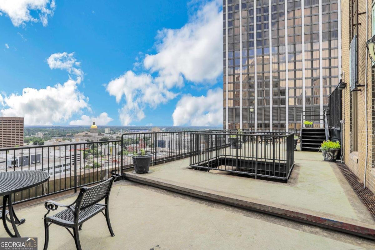 32 Peachtree Street Atlanta - 12