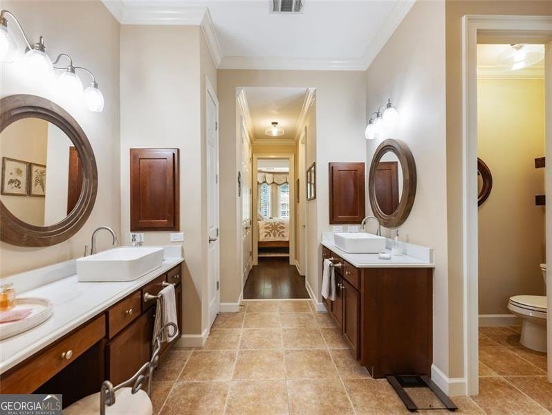 7521 PORTBURY PARK Lane Suwanee - 17