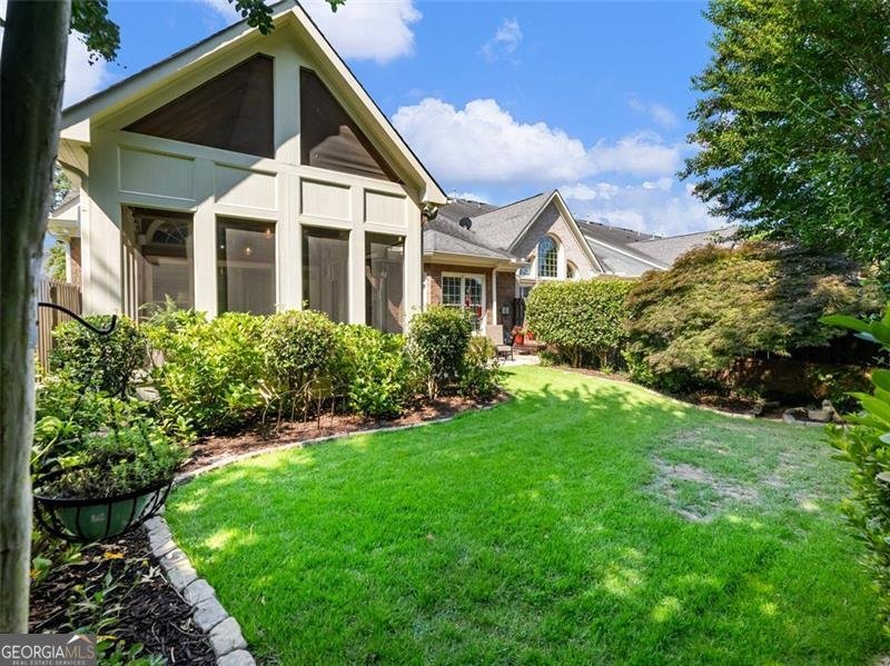 7521 PORTBURY PARK Lane Suwanee - 47