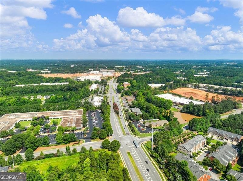 7521 PORTBURY PARK Lane Suwanee - 57