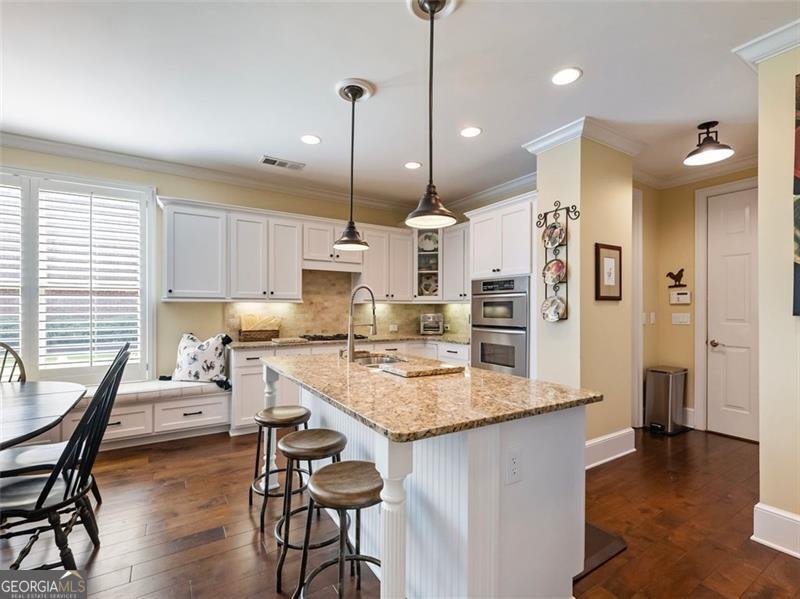 7521 PORTBURY PARK Lane Suwanee - 8