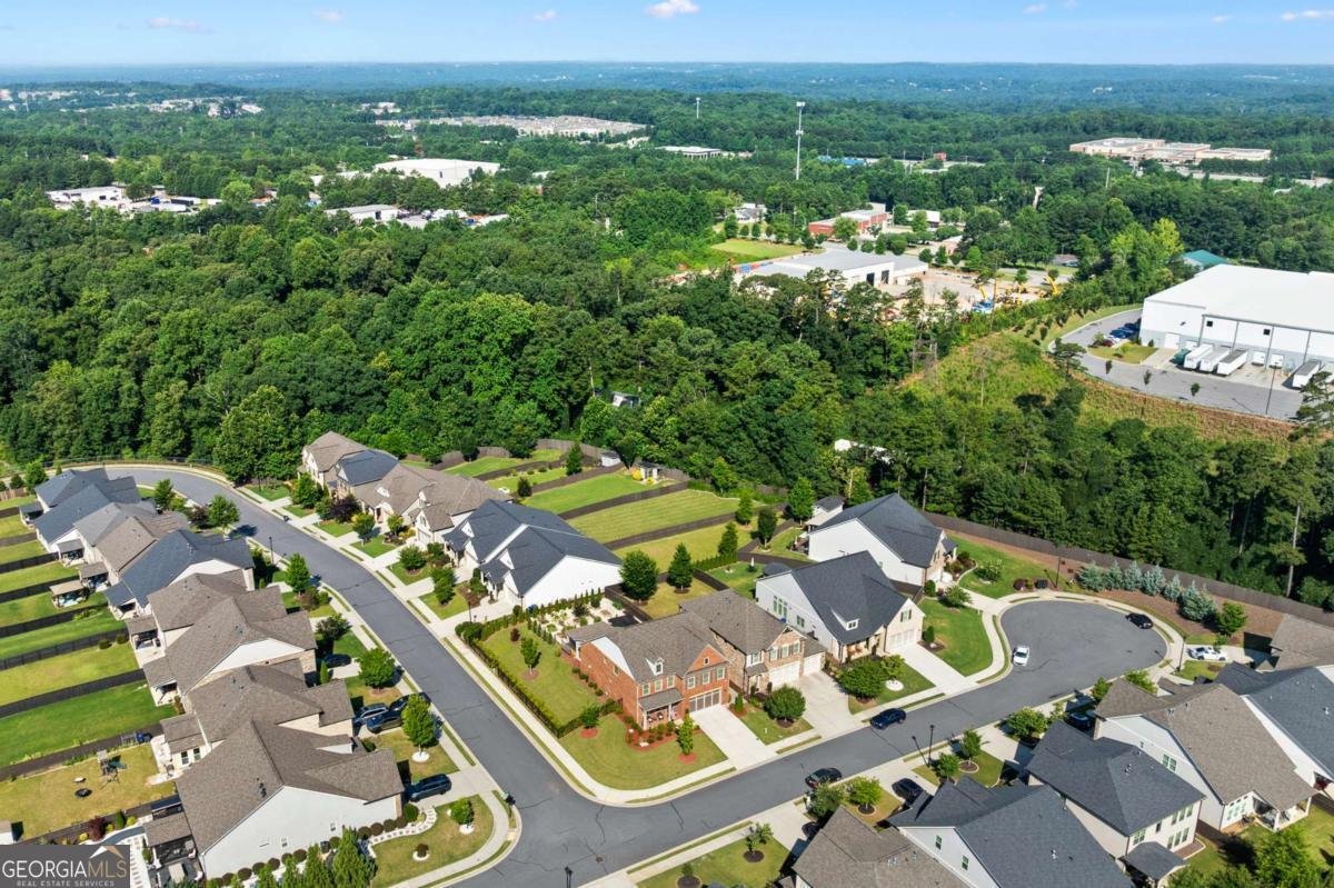 4350 Thacker Lane Suwanee - 51