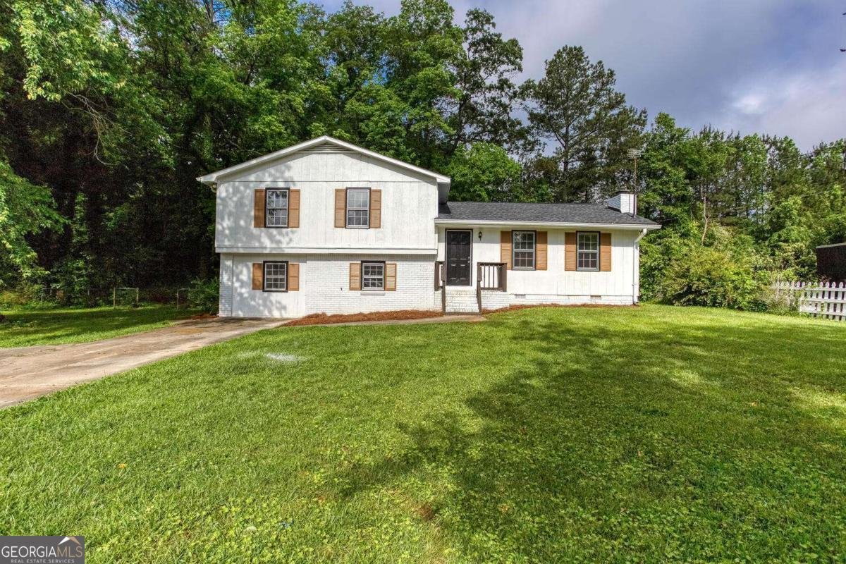 315 Henson Circle Carrollton - 1