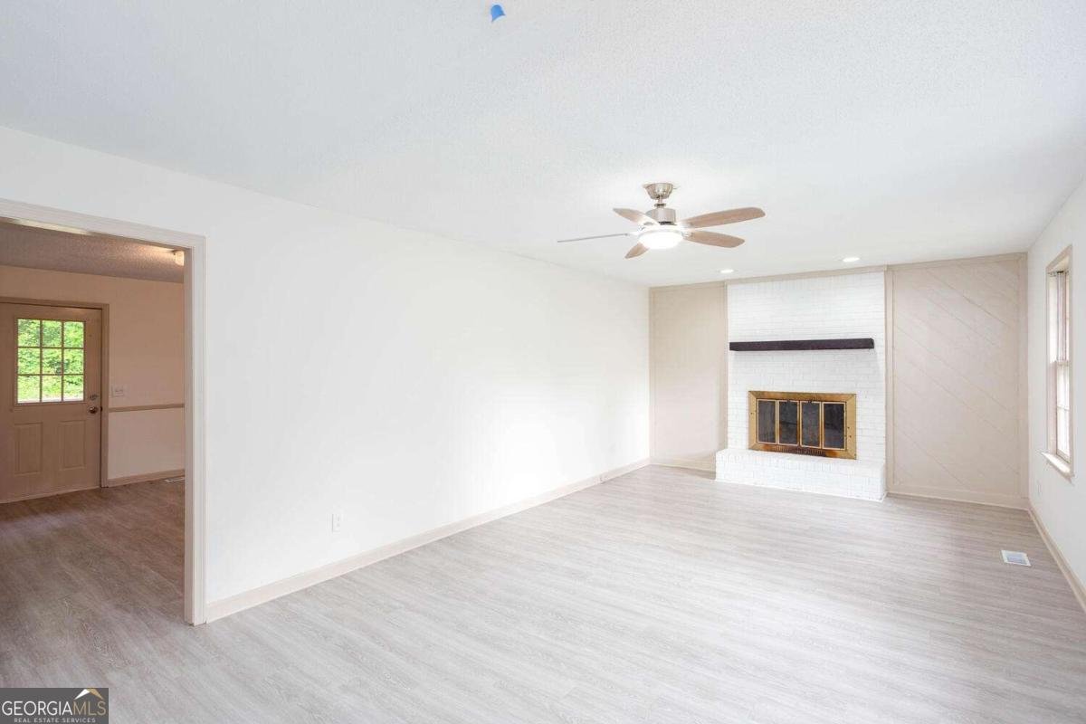 315 Henson Circle Carrollton - 4