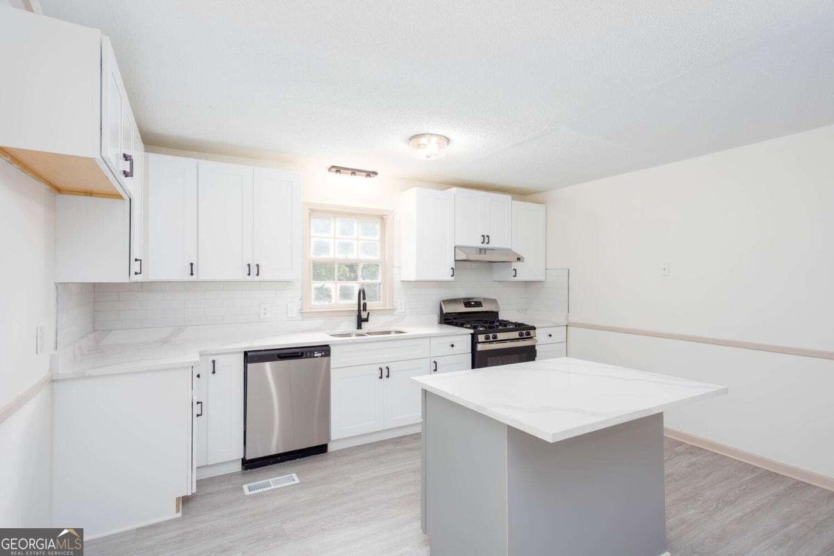 315 Henson Circle Carrollton - 9