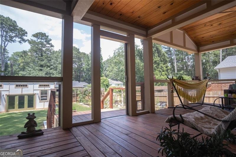 1341 AVON Avenue Atlanta - 10