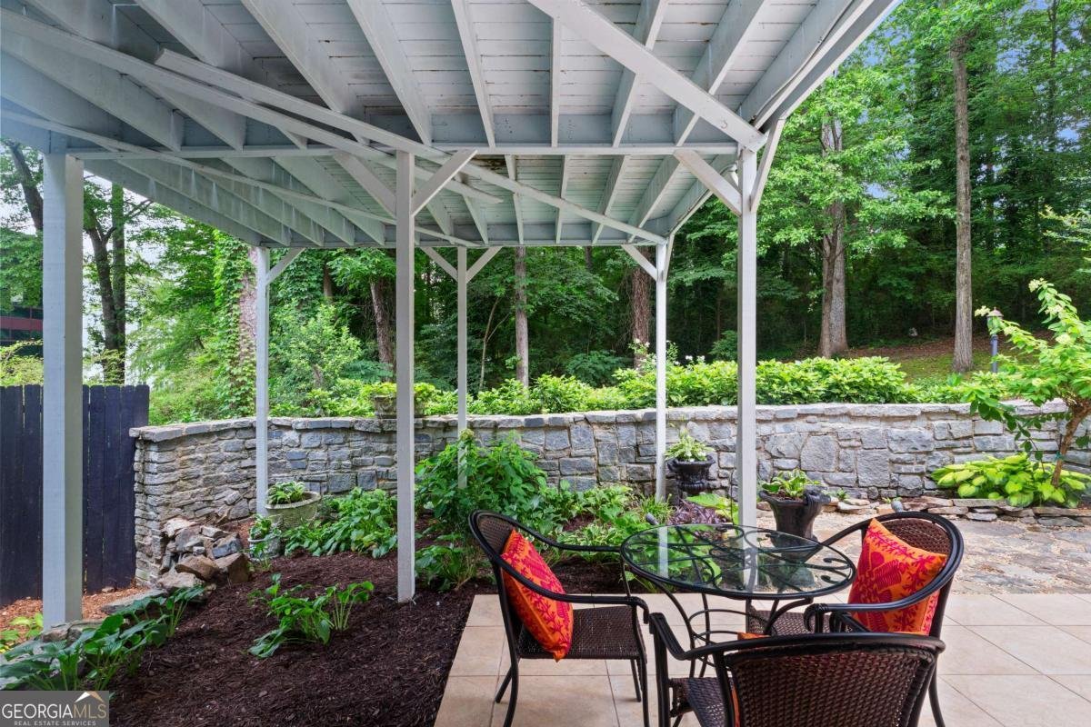1165 Chantilly Ridge Atlanta - 9