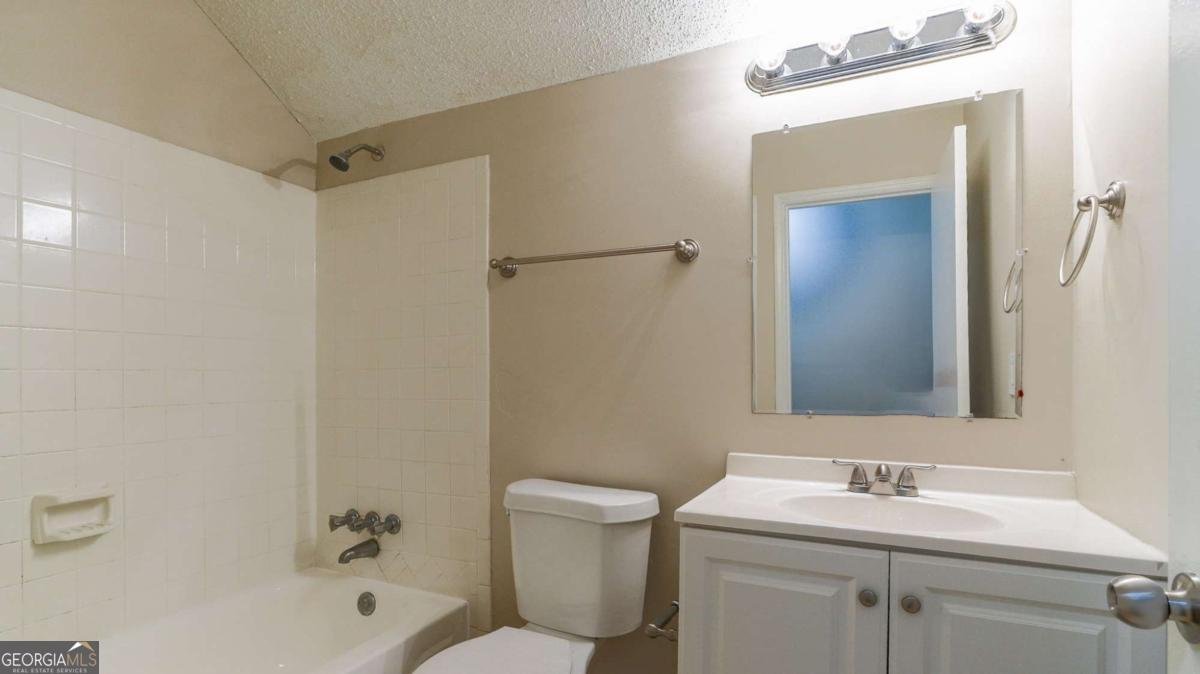 1070 Chapman Lane Stone Mountain - 24