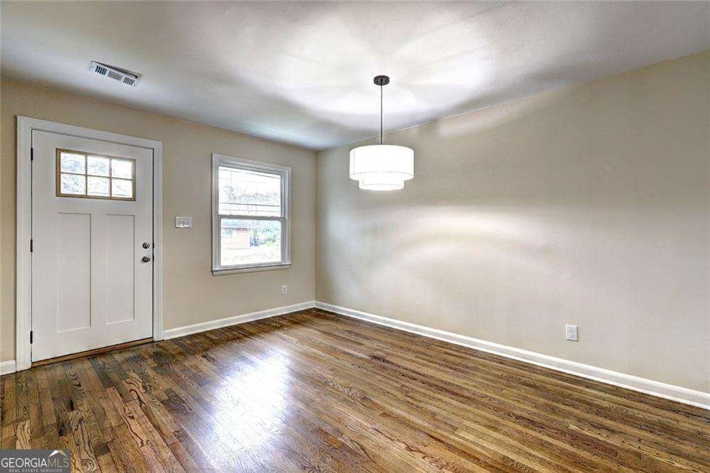 810 Commodore Drive Atlanta - 15