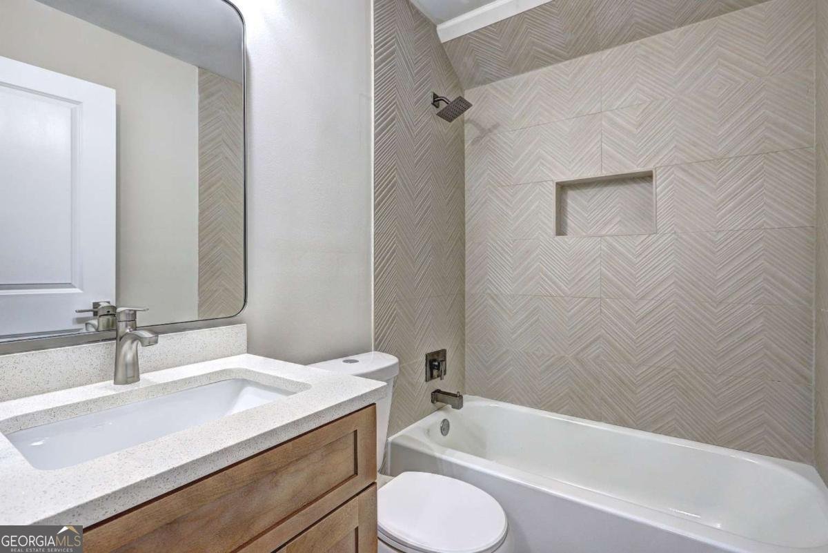 810 Commodore Drive Atlanta - 19
