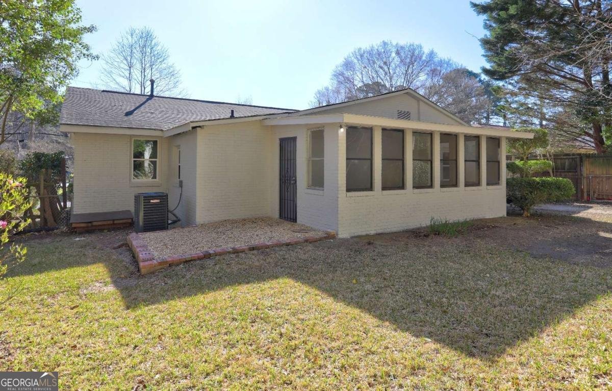810 Commodore Drive Atlanta - 23