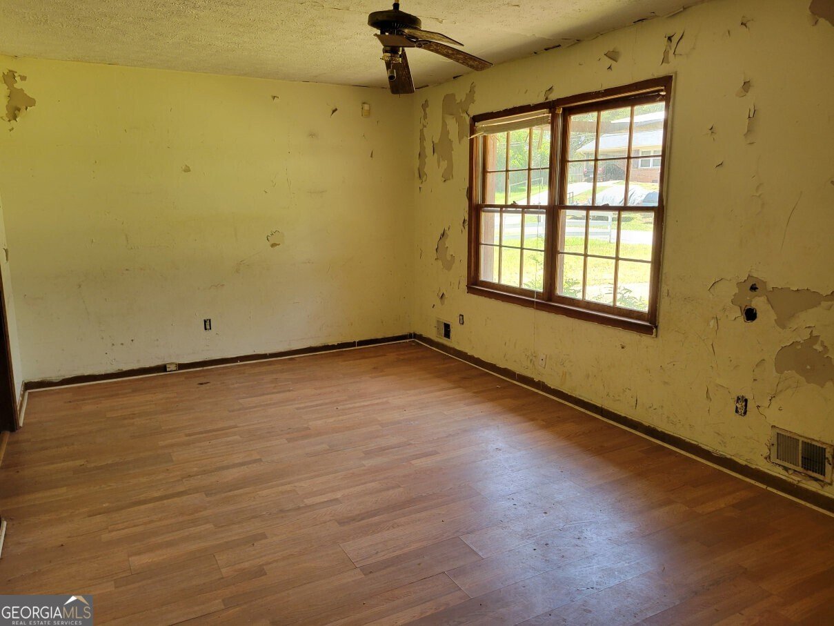 1816 Hallmark Drive Griffin - 2