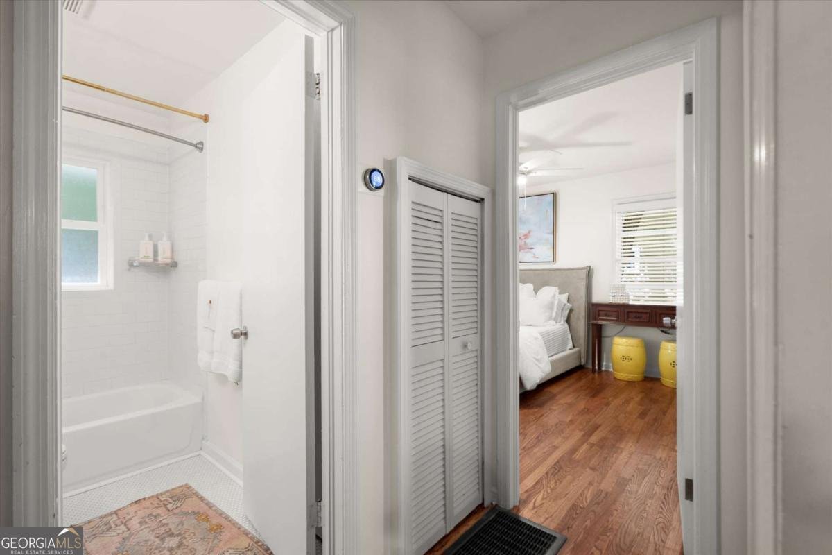 1723 Wayland Cir Atlanta - 1