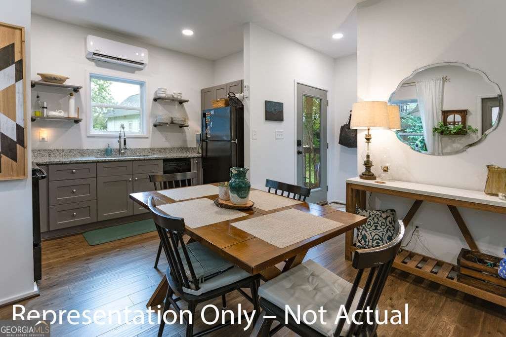 1310 Hartford Avenue Atlanta - 38