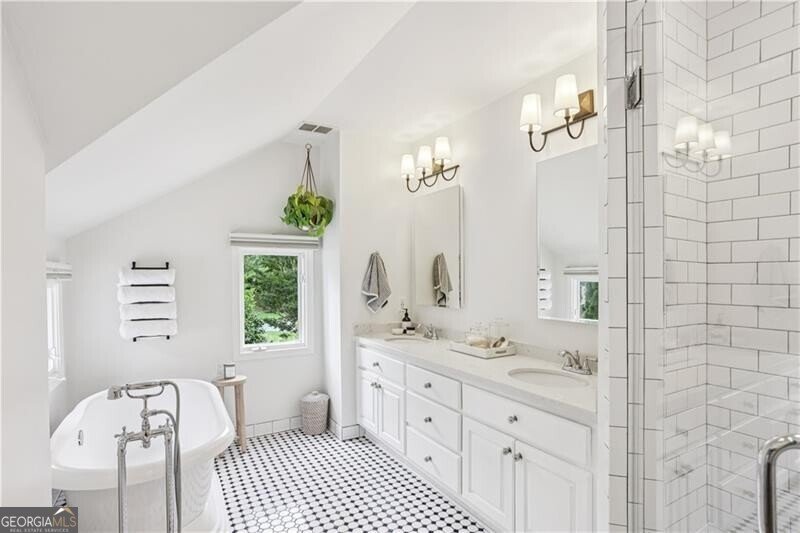 1221 Mclynn Avenue Atlanta - 24
