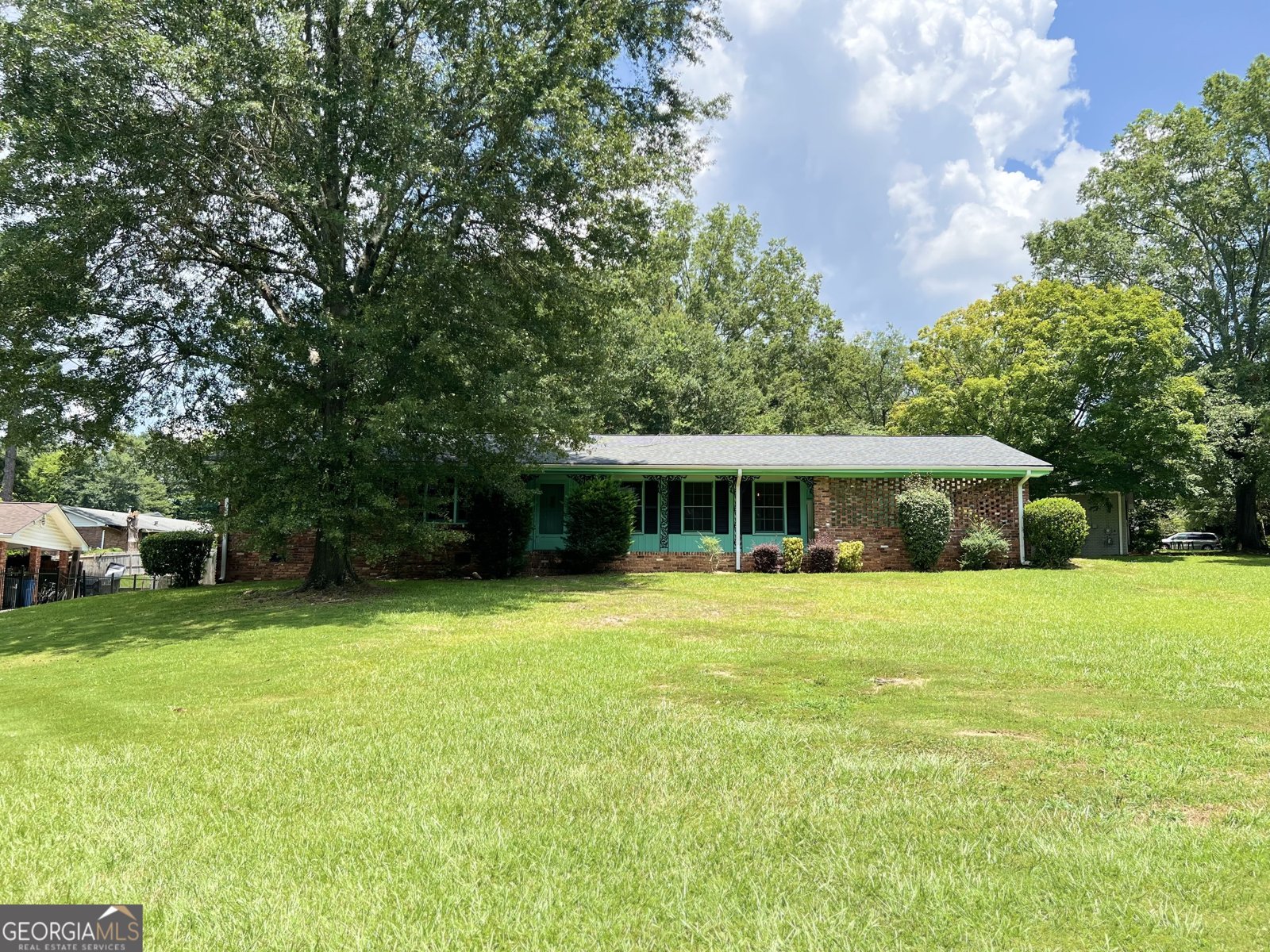 2935 Heather Drive East Point - 1