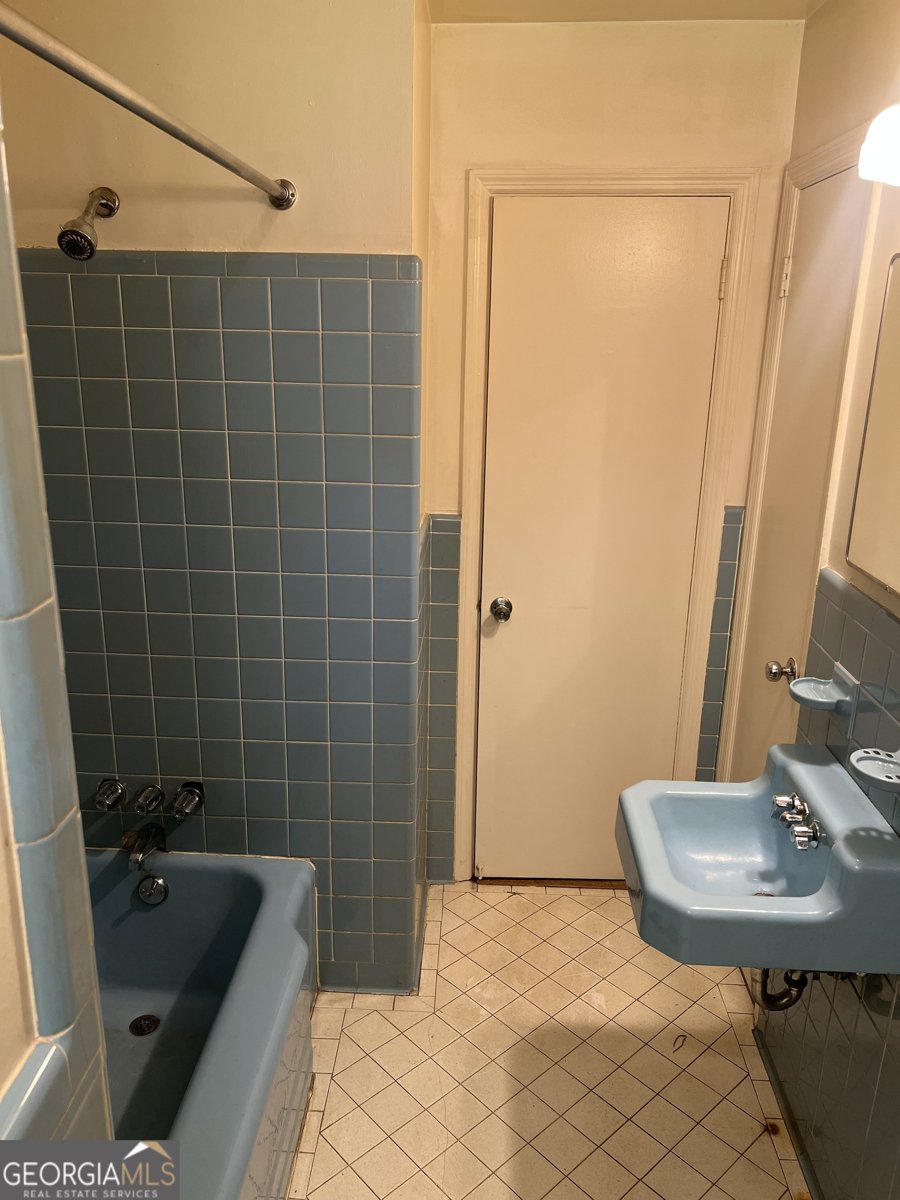 2935 Heather Drive East Point - 24