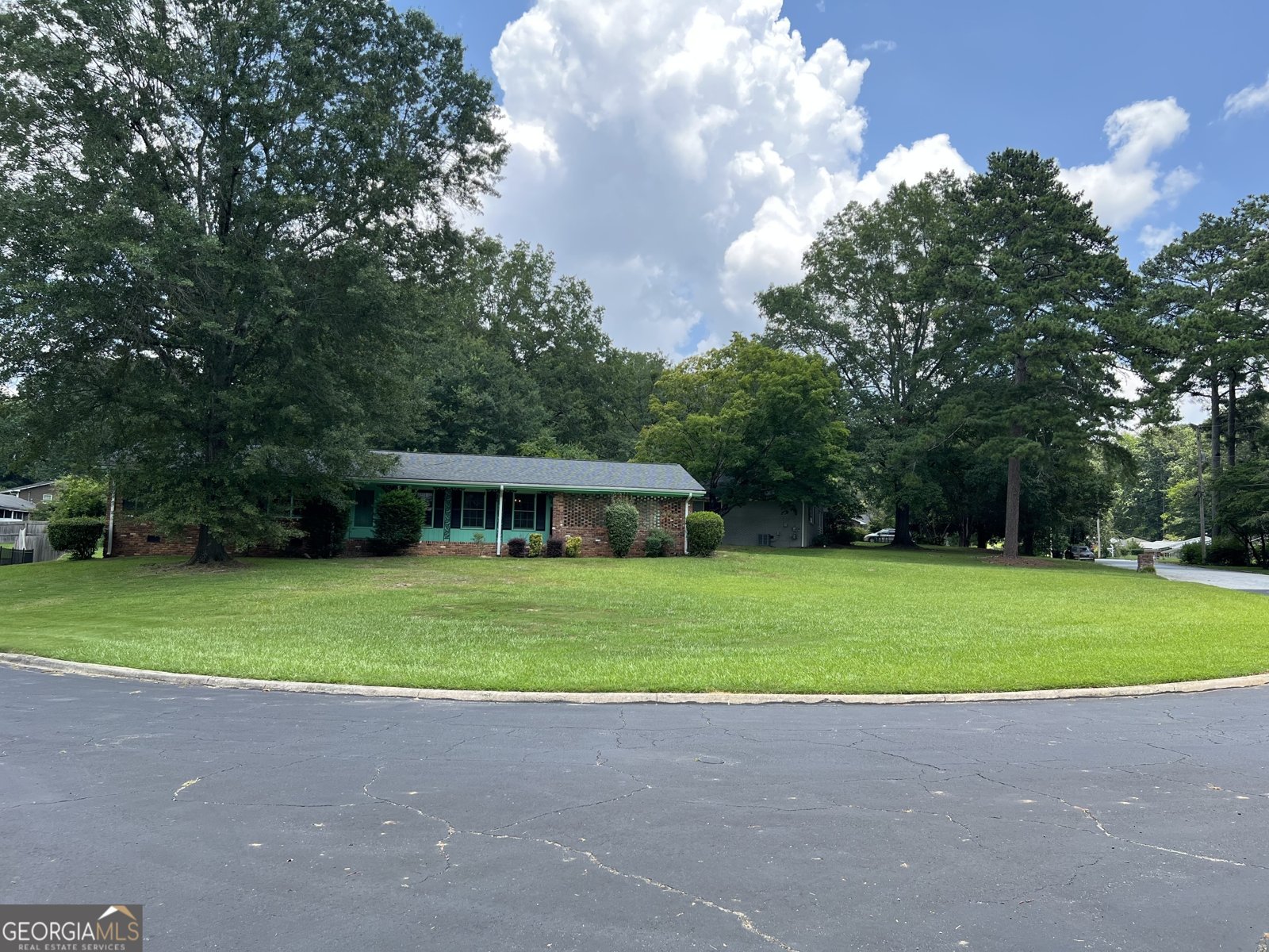 2935 Heather Drive East Point - 3