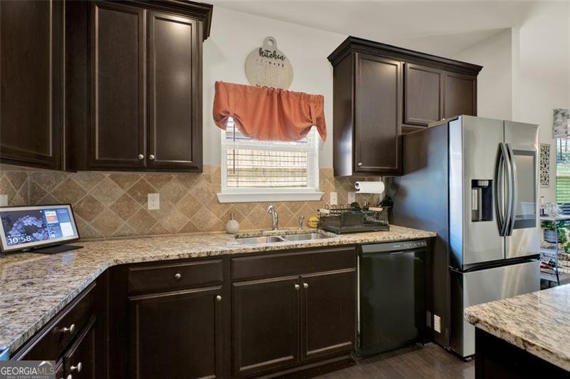 4004 Tyne Atlanta - 16