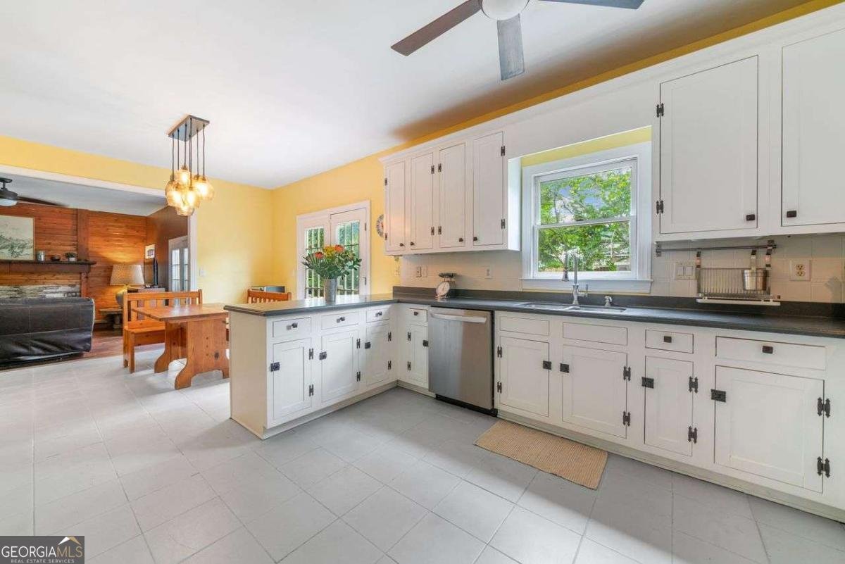 925 Brandon Ridge Drive Roswell - 13