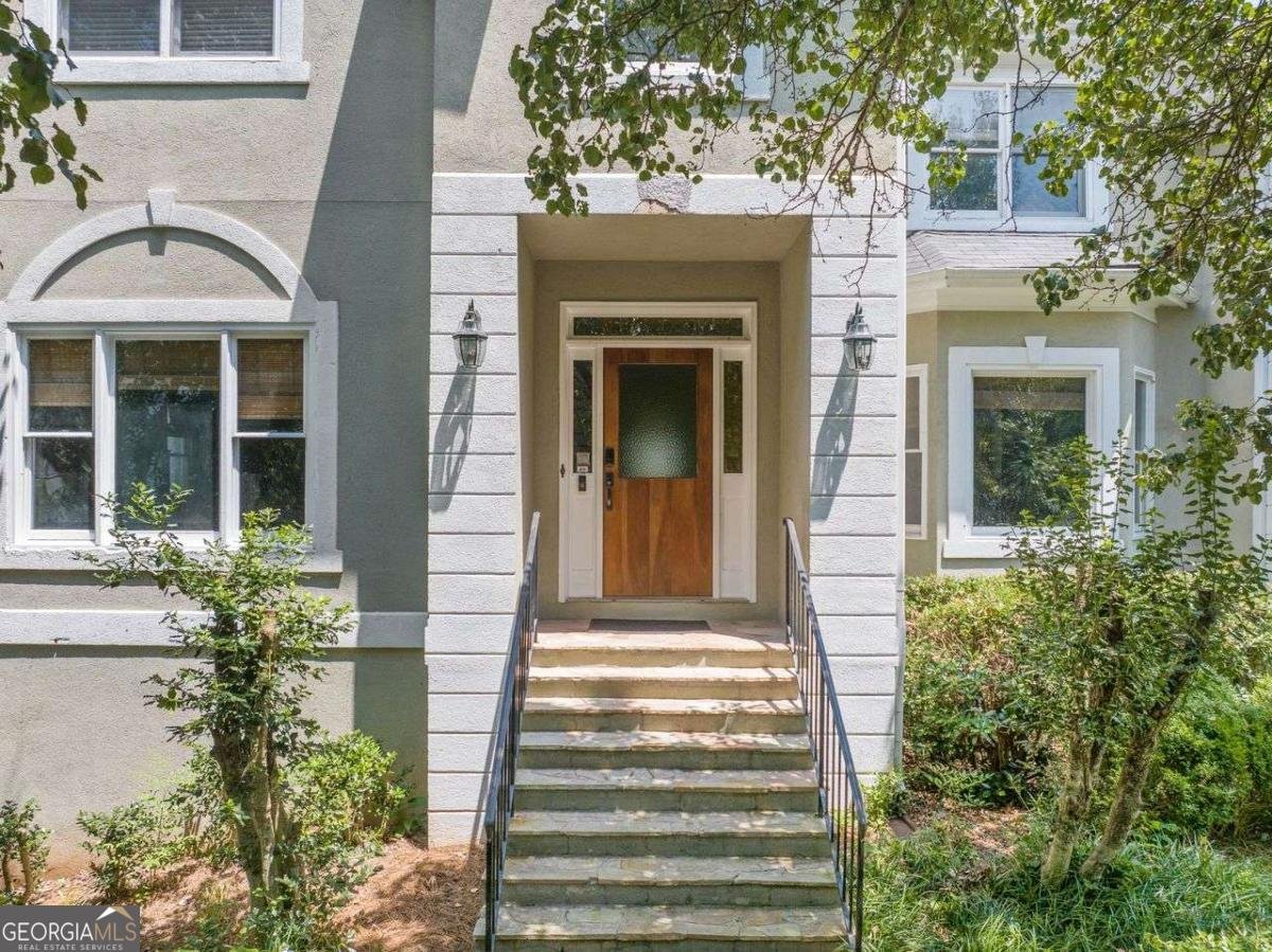 925 Brandon Ridge Drive Roswell - 2
