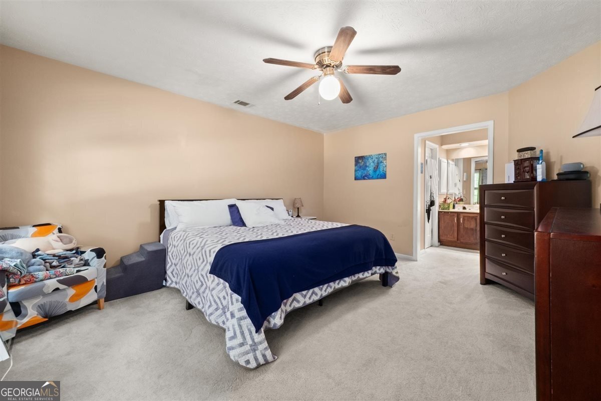 1375 Drakie Court Lilburn - 1
