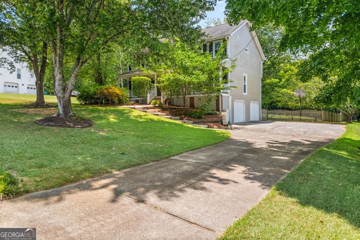 1375 Drakie Court Lilburn - 16